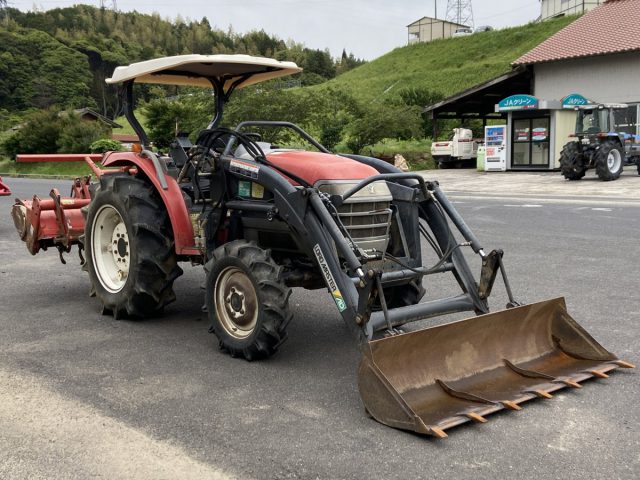 ヤンマー トラクター RS-30 R 353時間 フロントローダー 30馬力 エコトラを買取りました!
